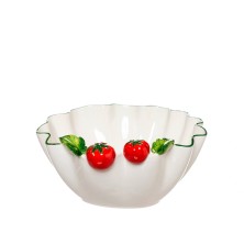 Ensaladera de cerámica pintada a mano con tomates